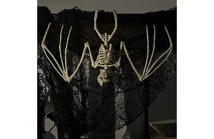 Kis denevér 30 cm - halloween dekoráció