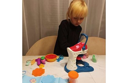 Gyerek konyhai robot gyurmához