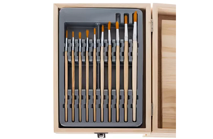 Festék készlet fából készült bőröndben – 83 elem