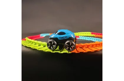 Rugalmas autópálya 4,8 méter + autó