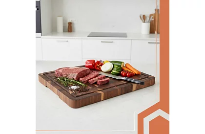 Akác fa vágódeszka – 43 × 33 × 3 cm