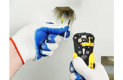 Automatikus szigetelő- és krimpelőfogó 3 az 1-ben