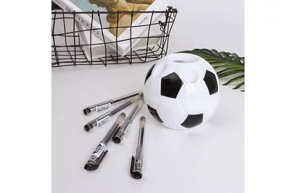 Asztali ceruzaorganizátor - focilabda