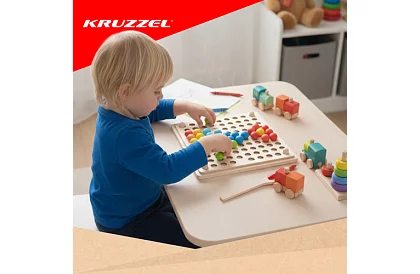 Fából készült golyós puzzle
