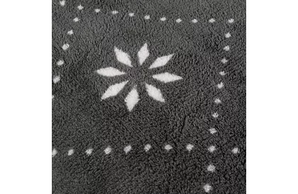 Puha meleg takaró párnahuzatokkal - szürke