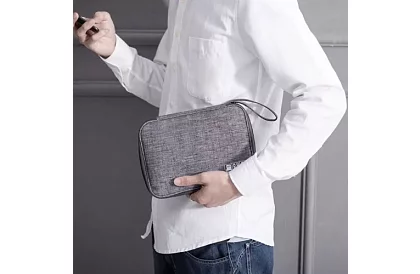 Utazási tok – kábelek és töltők szervezője