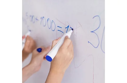 Mágneses tábla 40 x 60 cm + tartozékok